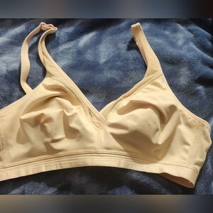 Womens Catherines Bra Size 42B